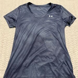 Under Armour Women's Short Sleeve Tee in Dark Blue